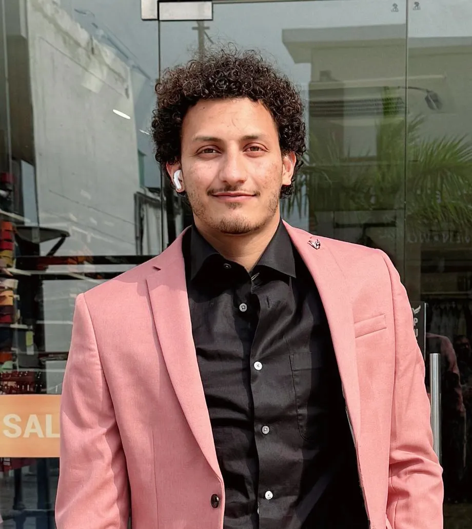 Rahul Saini — grocery store owner and founder of SmallRetailAI.com